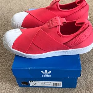 Adidas sneakers women’s